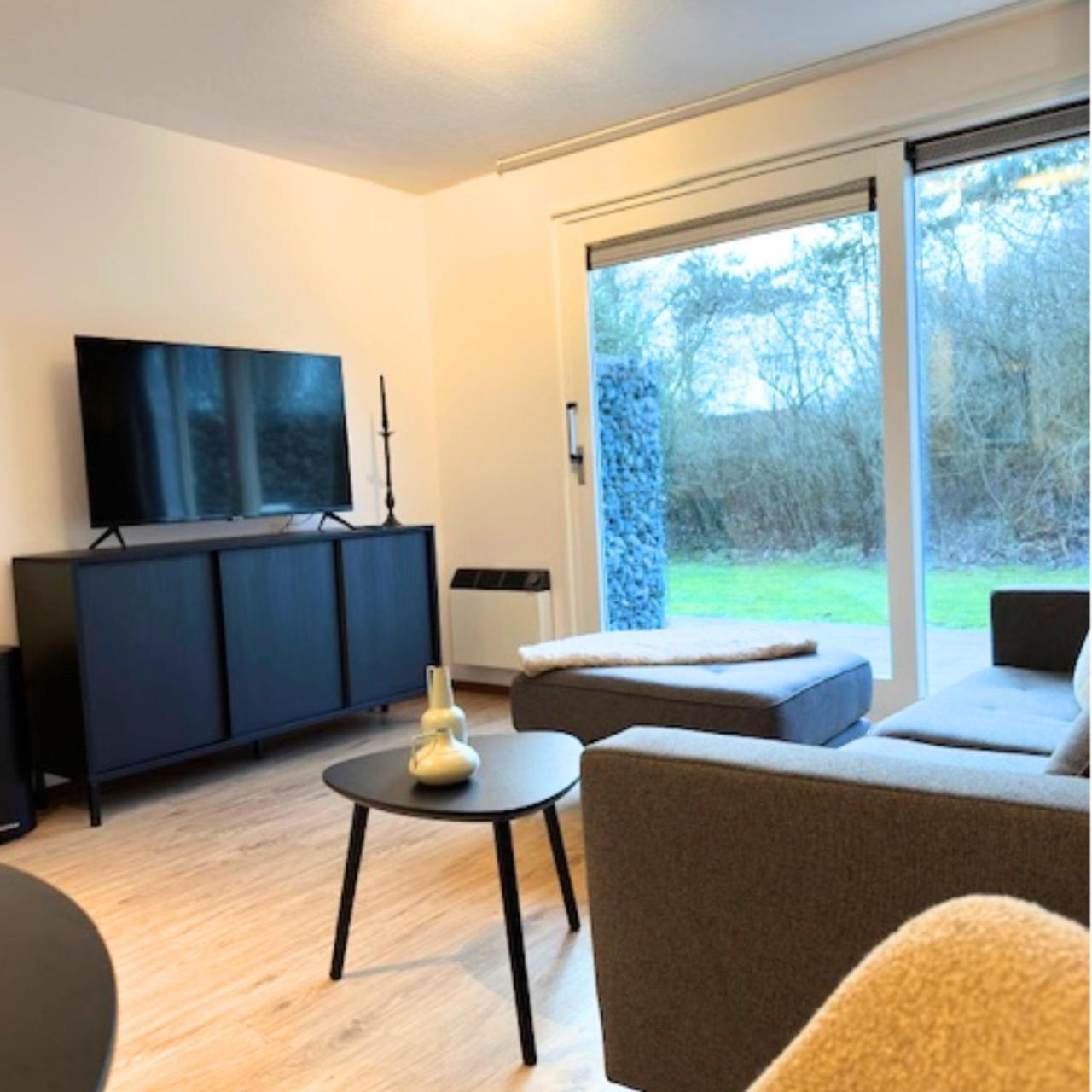 Prins Prachtig Amelander Kaap 97 Hollum  Exterior foto